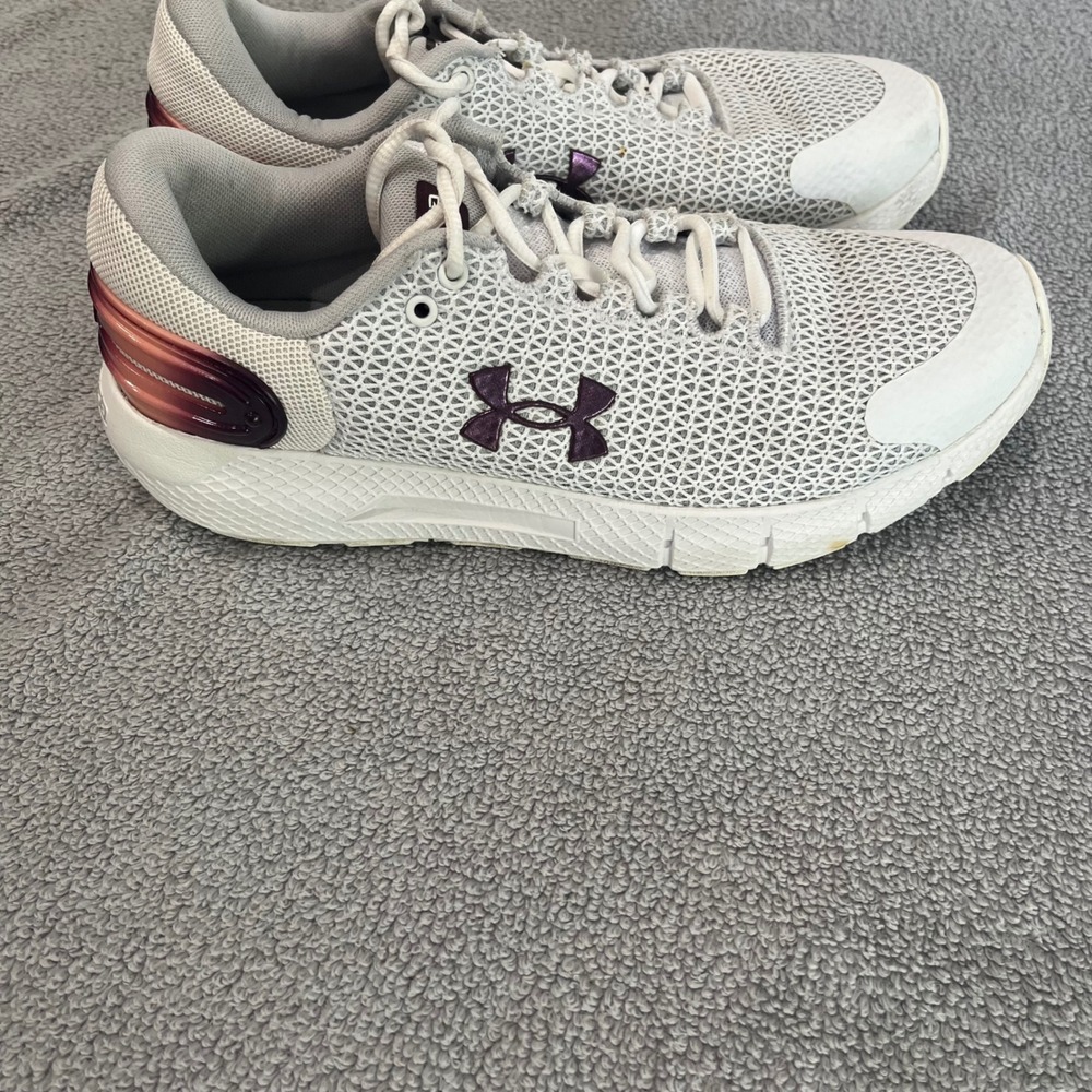 Under Armour Charged Rogue 3 Womens 9.5 White Grey Running Shoes 3024478-100